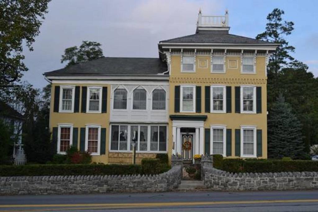 Ej Bowman House 2* Lititz
